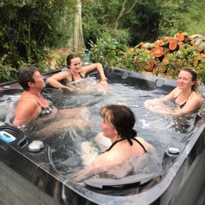 HOT TUB RETREAT UK OCTOBER 2023